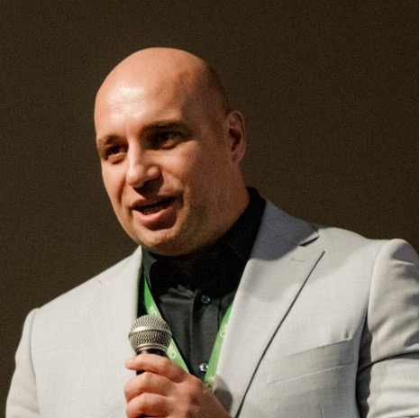 Dominik Skorek